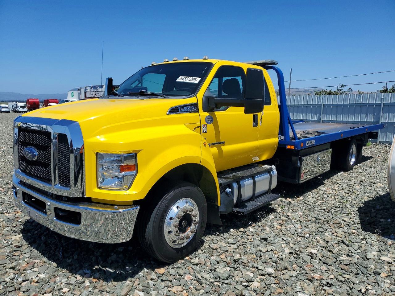 Salvage Ford F-650 Image