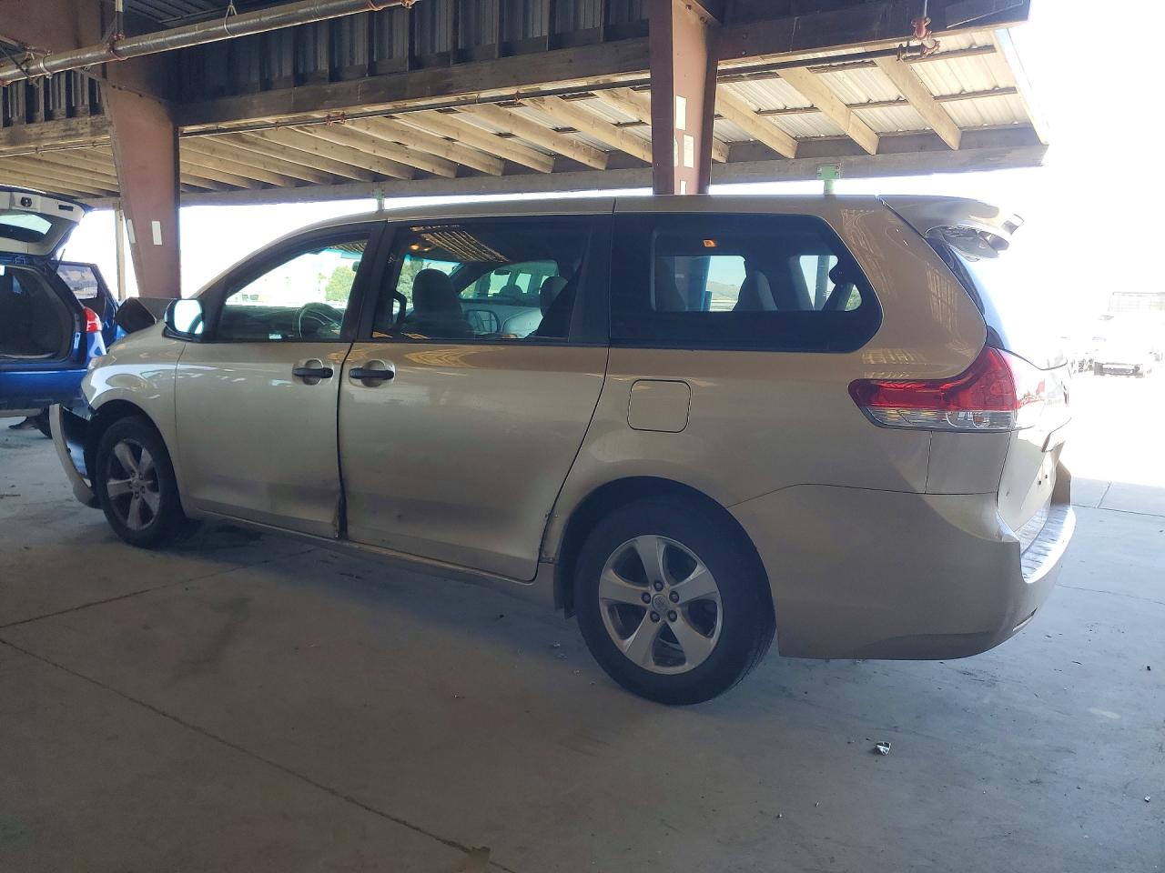 Toyota Sienna L 7-passenger