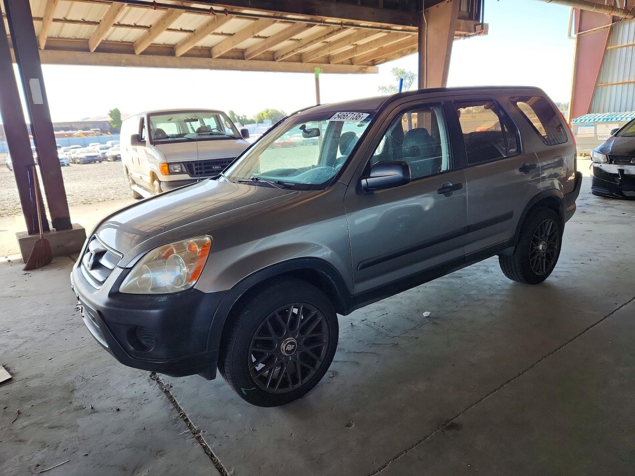 Salvage Honda Crv Image