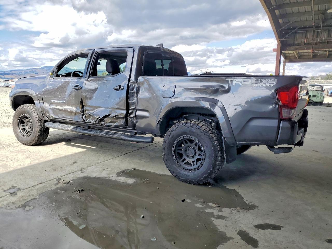 Toyota Tacoma Trd Sport