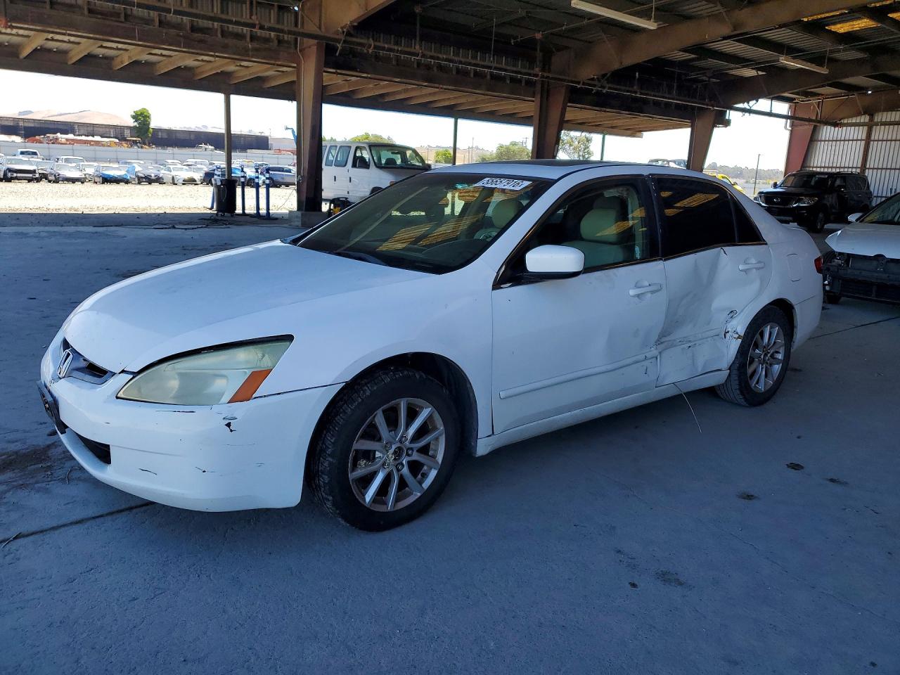 Salvage Honda Accord Image