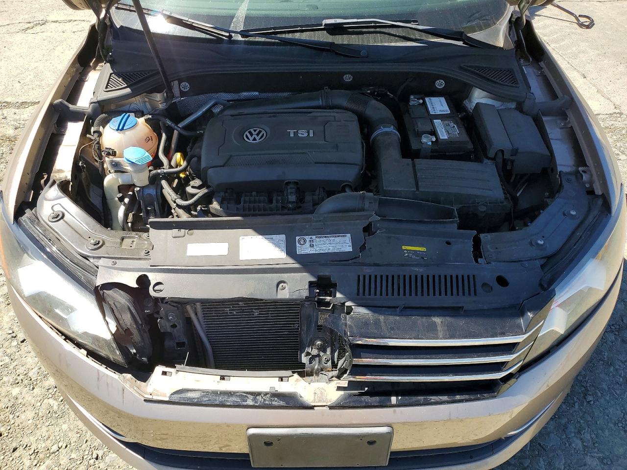 Volkswagen Passat S