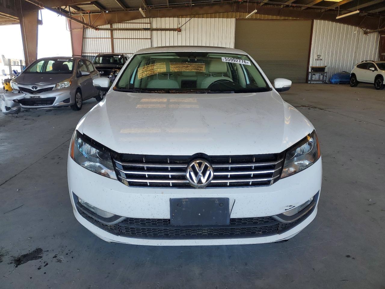 Volkswagen Passat Sel