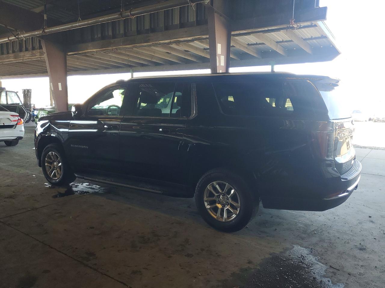 Chevrolet Suburban C1500 Ls