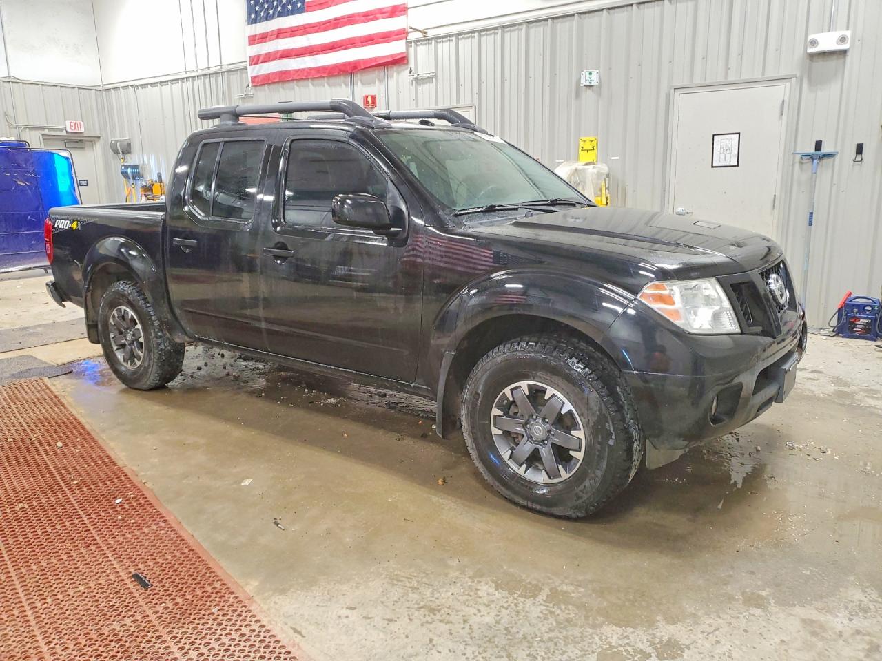 Nissan Frontier Sv