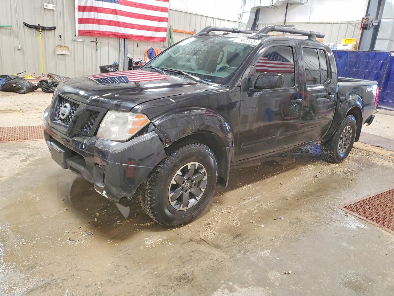 Salvage Nissan Frontier Image