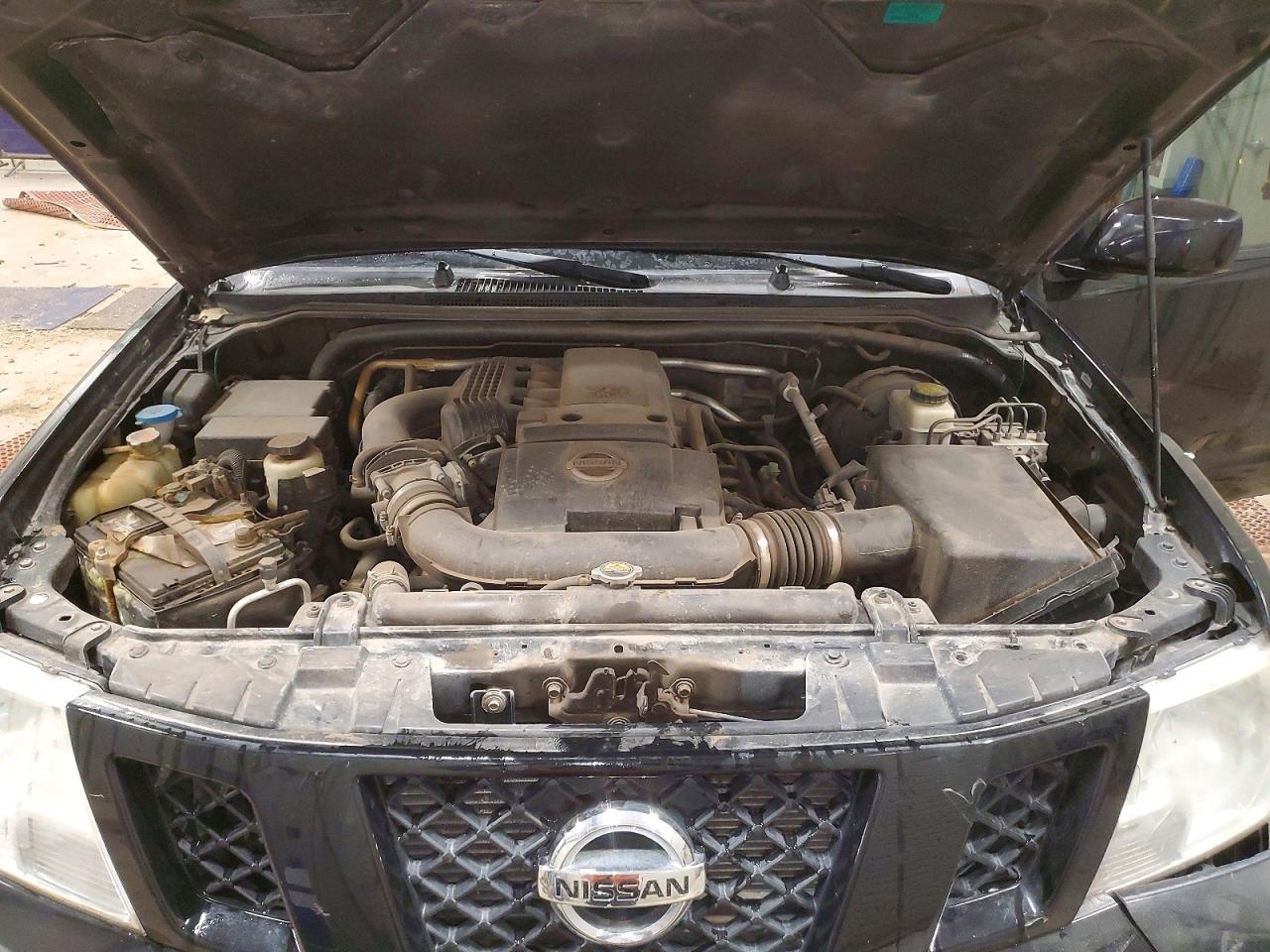 Nissan Frontier Sv