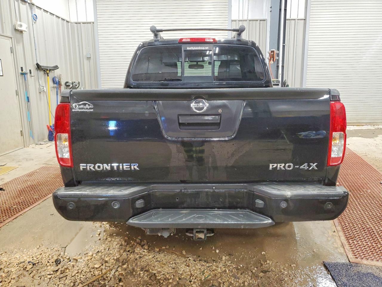 Nissan Frontier Sv