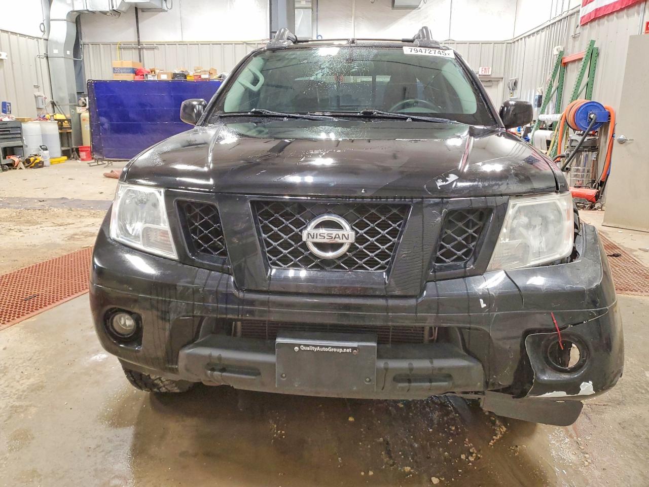Nissan Frontier Sv