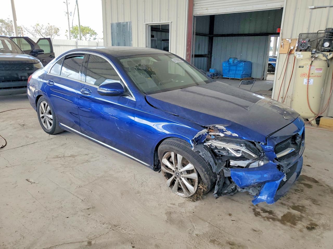 Mercedes-Benz C-Class 300