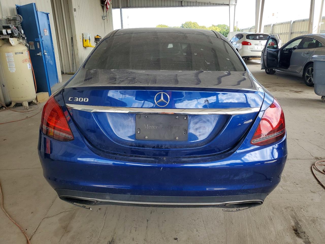 Mercedes-Benz C-Class 300
