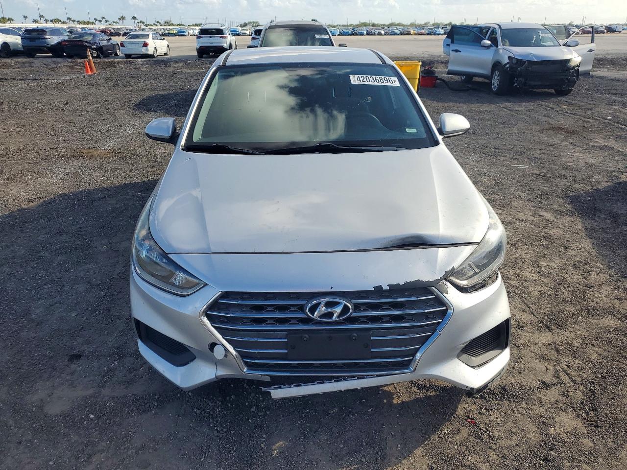 Hyundai ACCENT Se