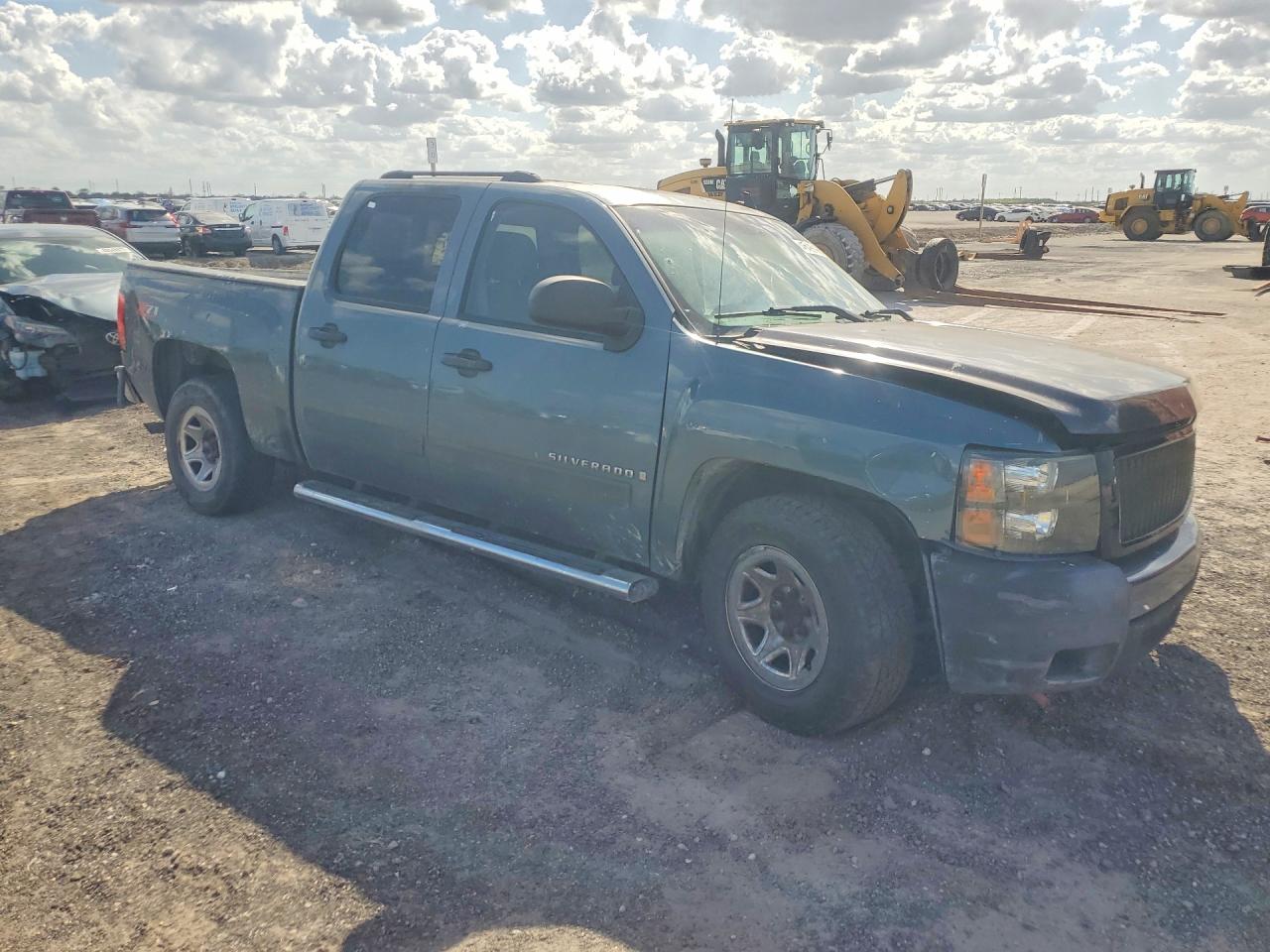 Chevrolet Silverado C1500 Crew Cab