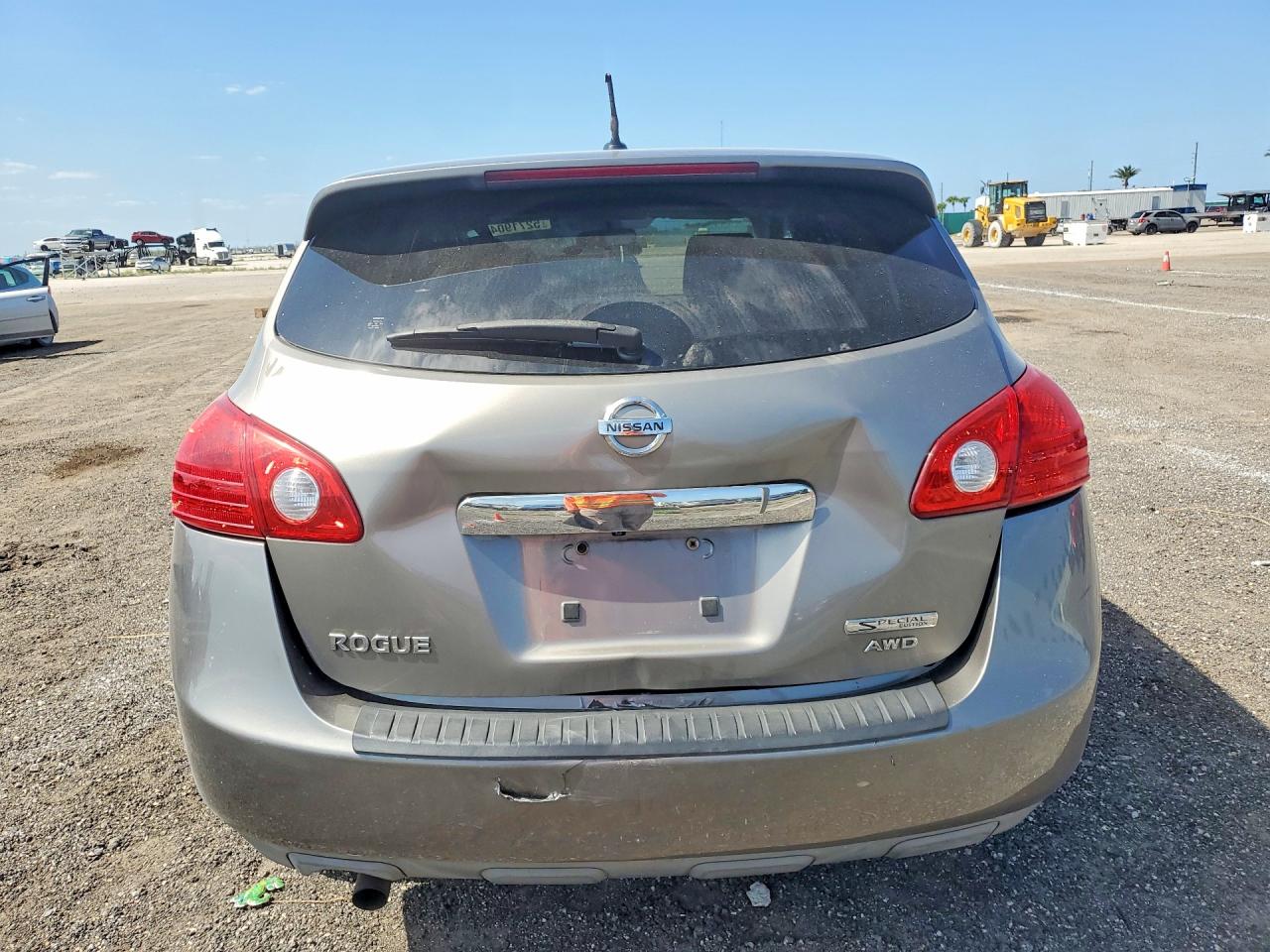 Nissan Rogue S