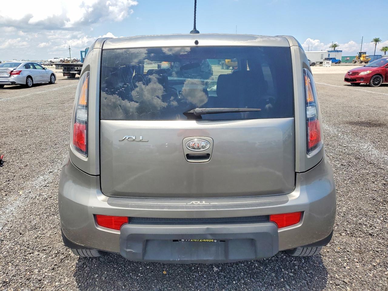 Kia Soul +