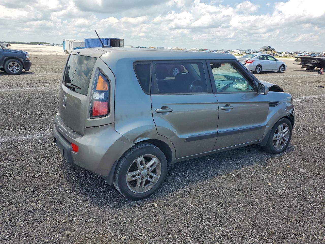 Kia Soul +