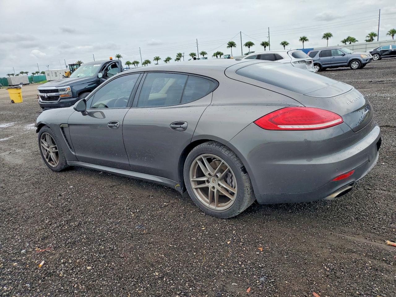 Porsche Panamera 2