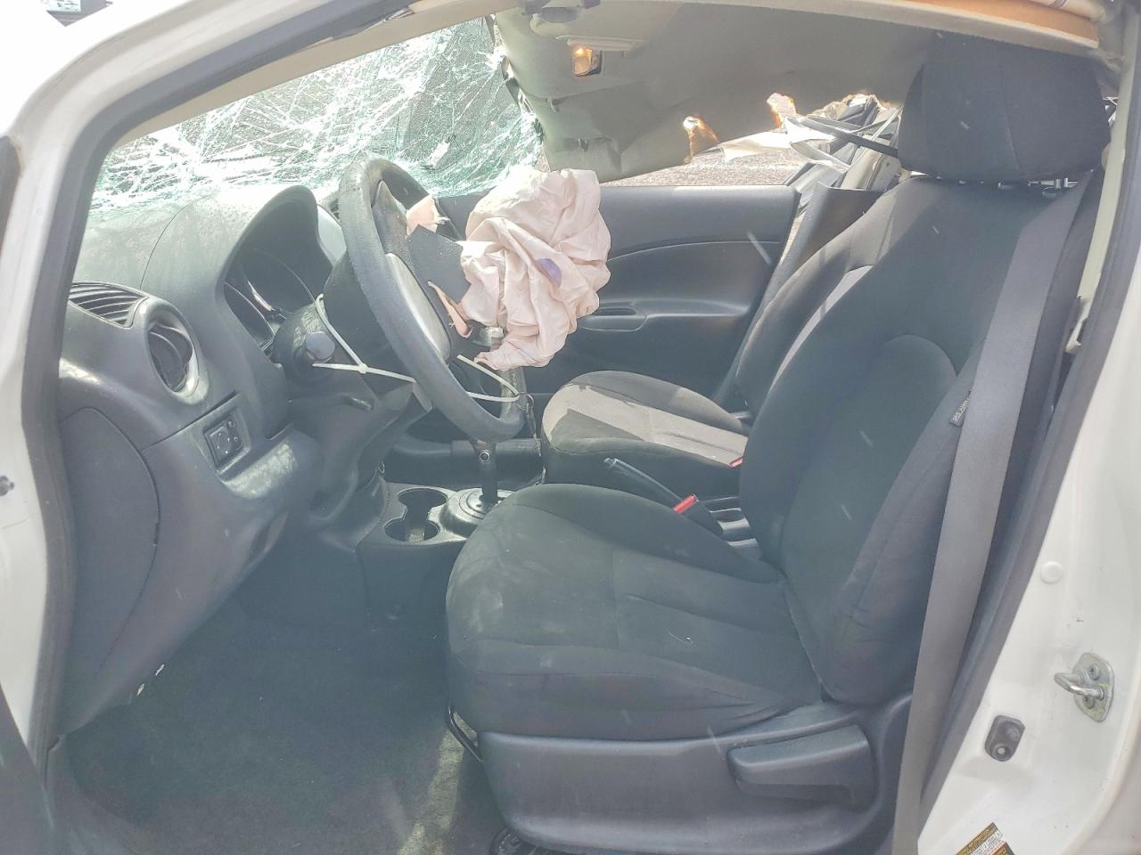 Nissan Versa S Plus
