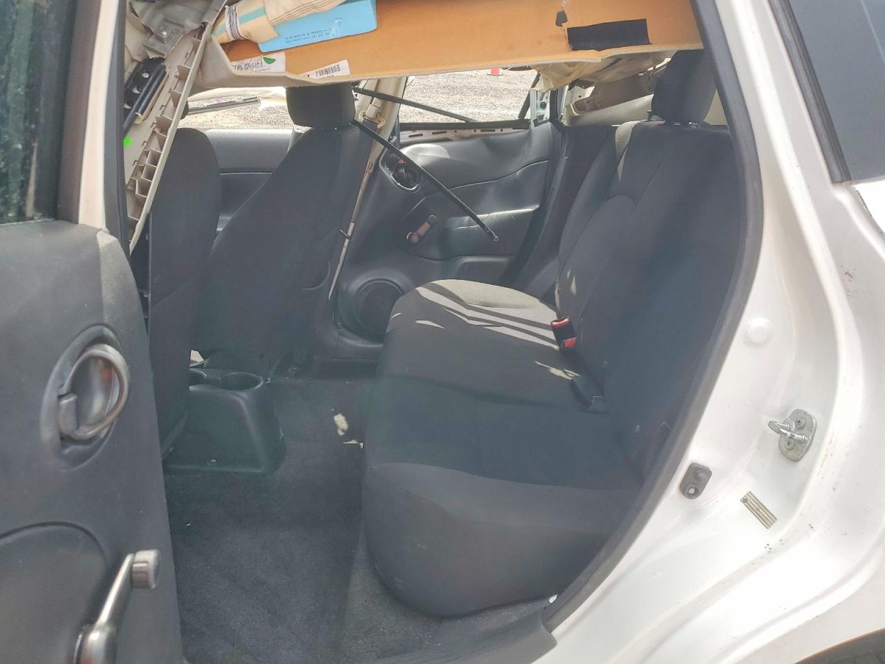Nissan Versa S Plus