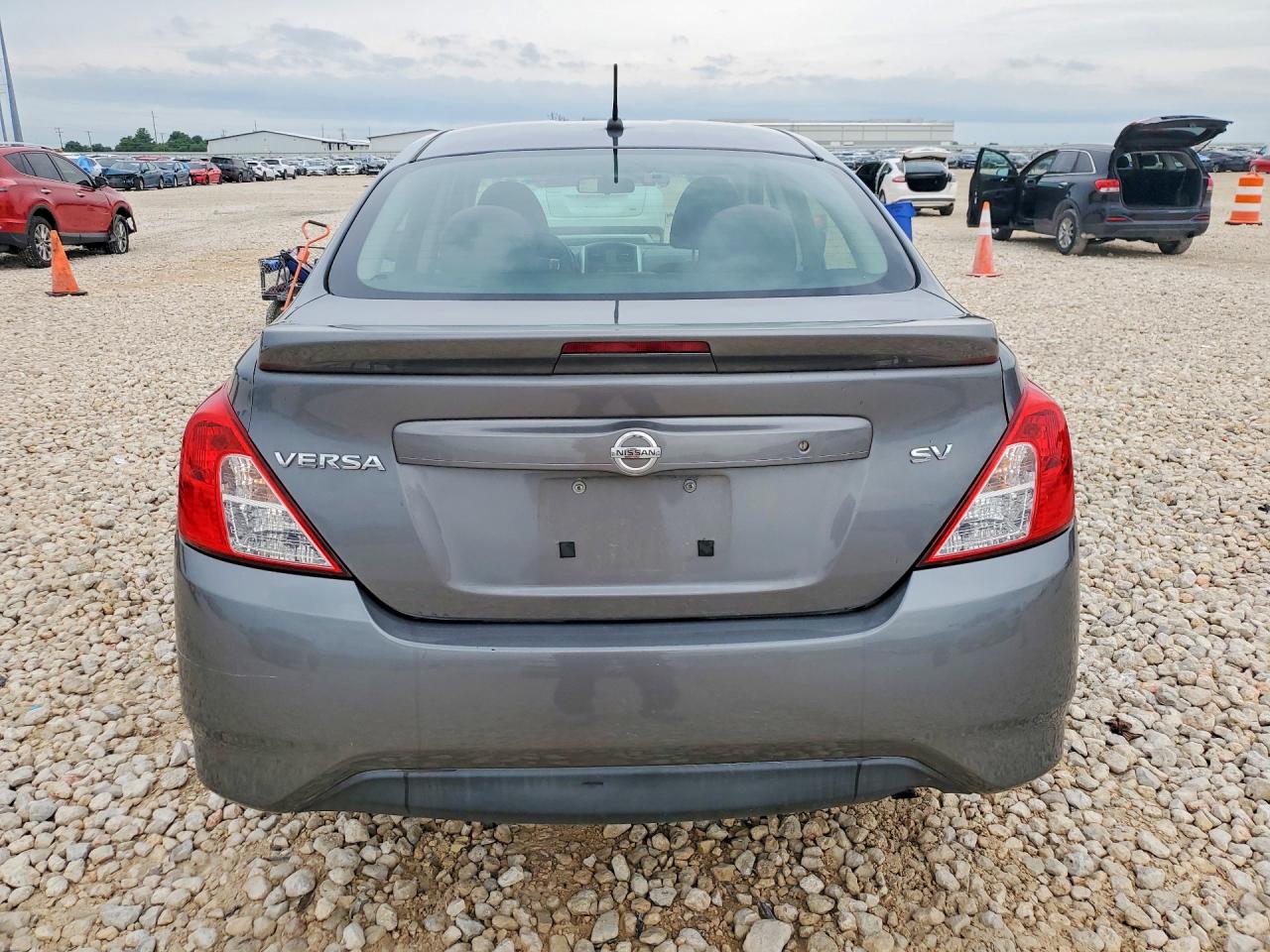Nissan Versa 1.6 Sv