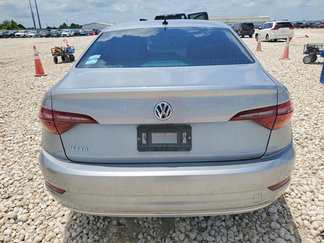 Volkswagen Jetta S