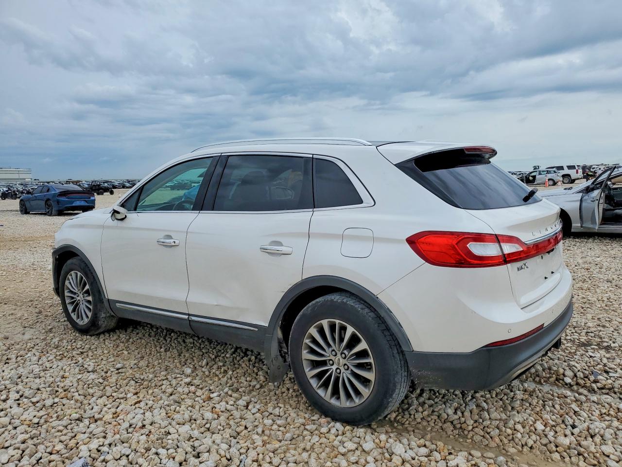 Lincoln MKX Select