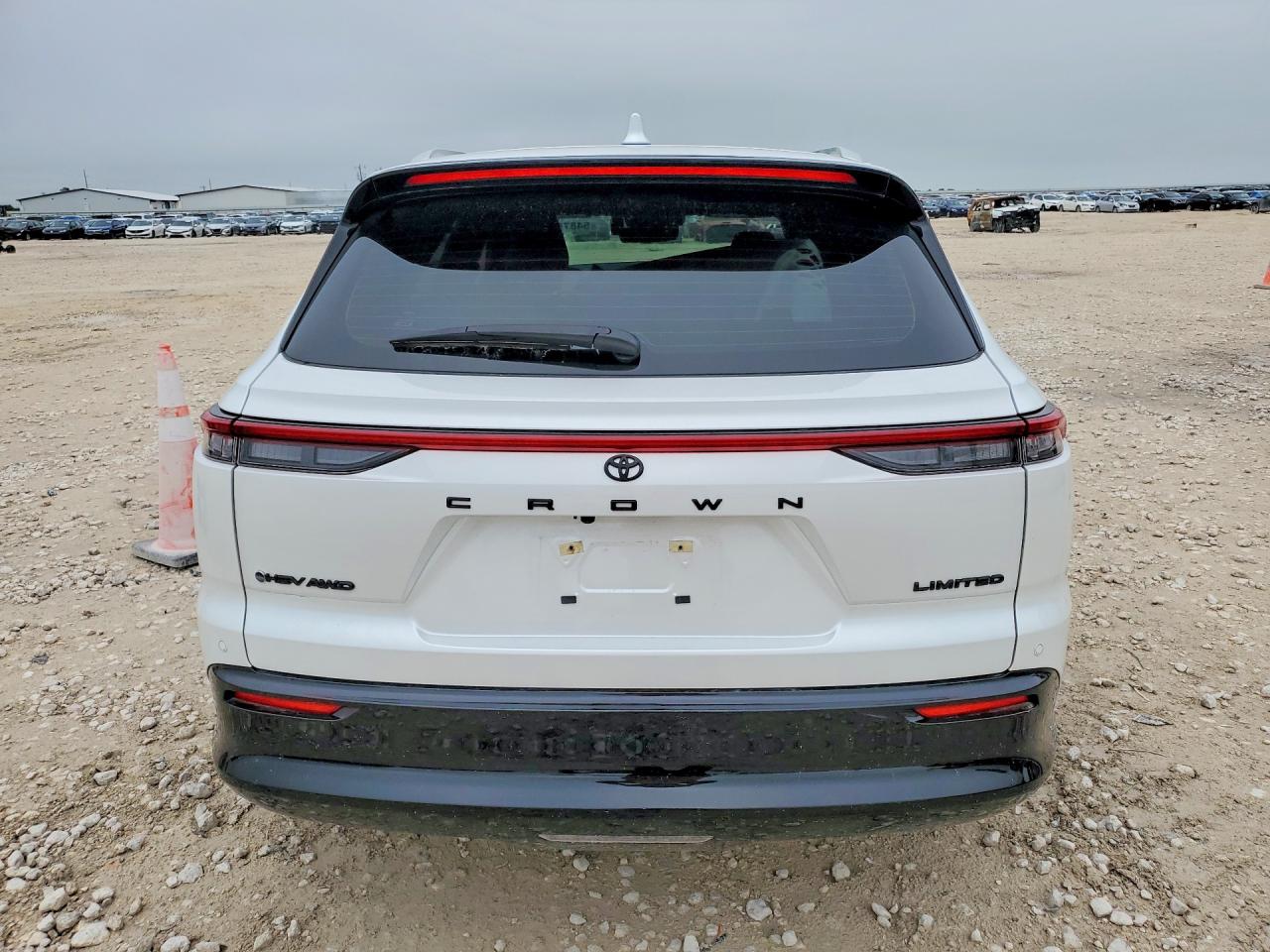 Toyota Crown Signia Limited