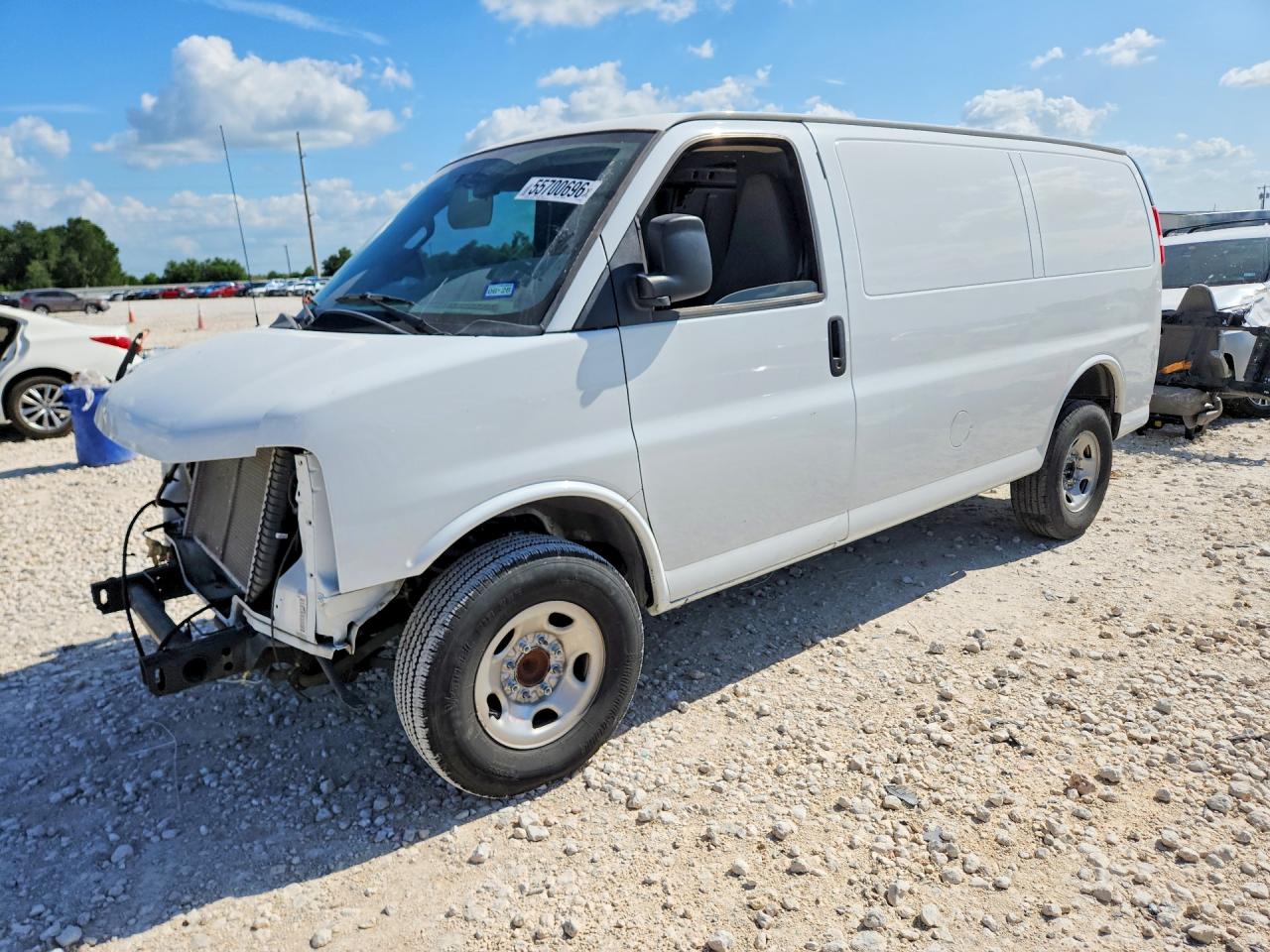 Salvage Chevrolet Express Image