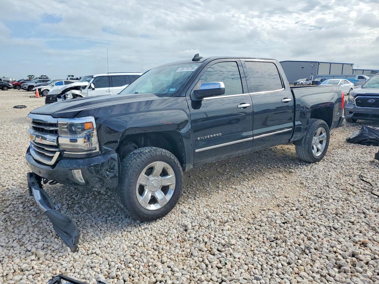 Salvage Chevrolet Silverado Image