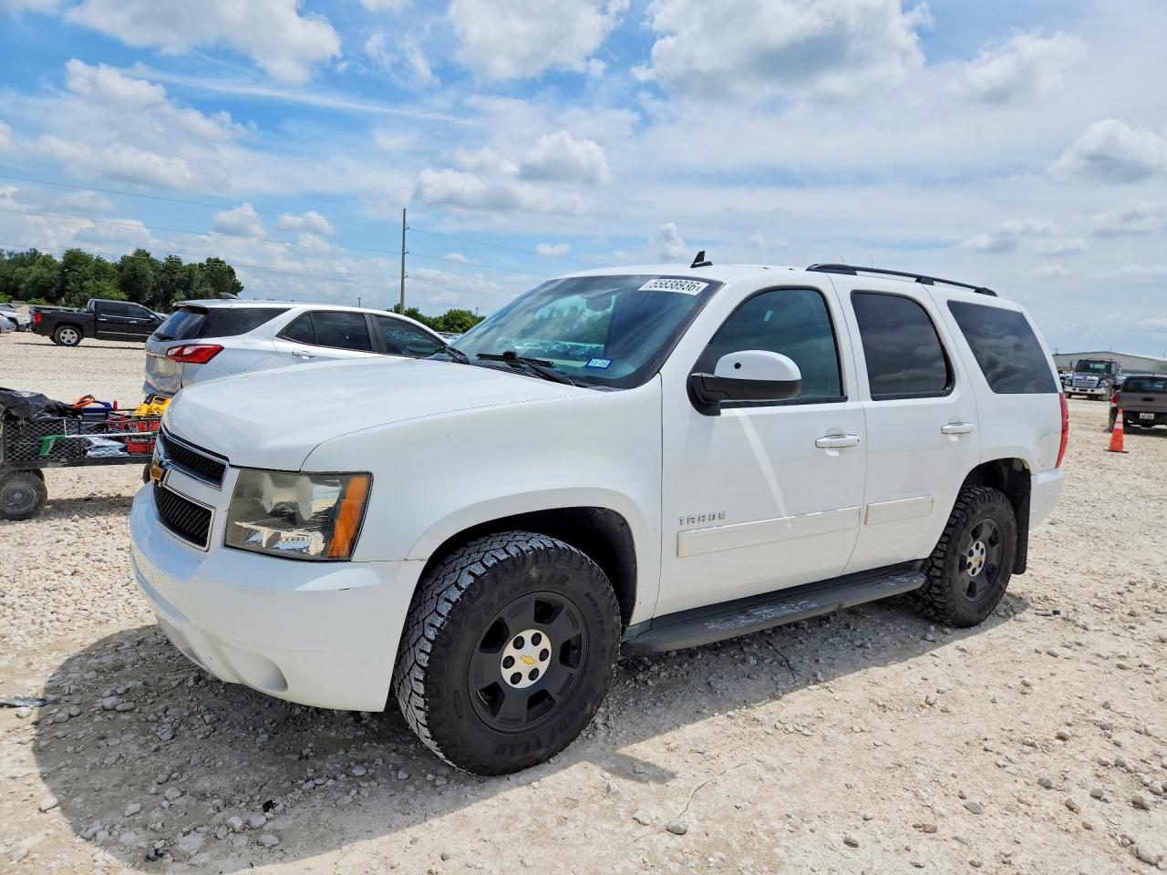 Salvage Chevrolet Tahoe Image