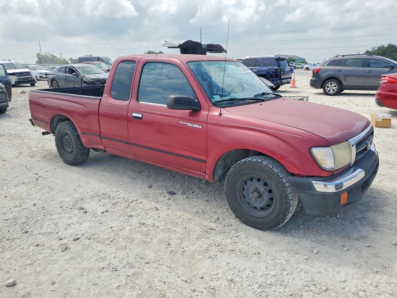 Toyota Tacoma Xtracab
