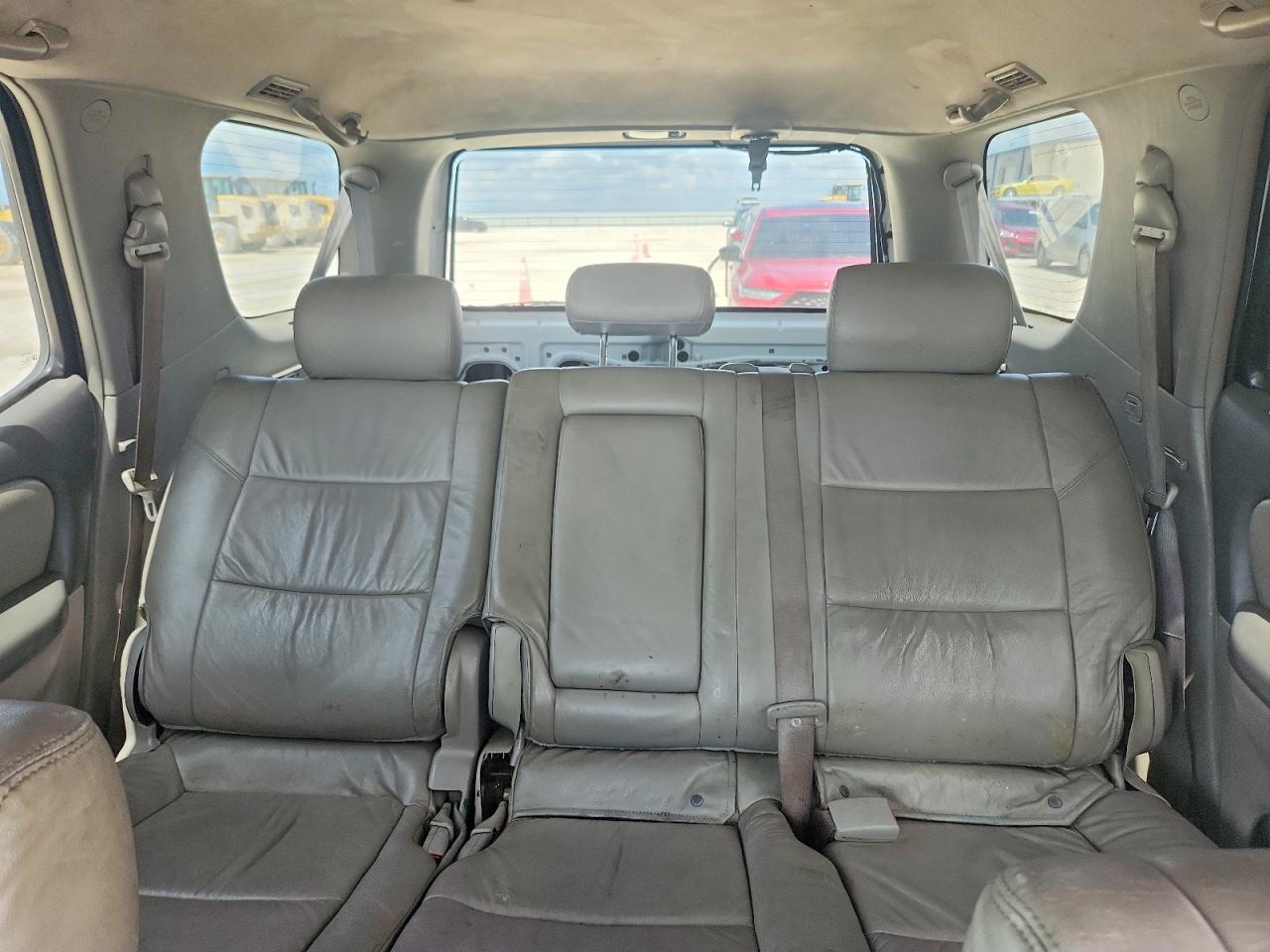 Toyota Sequoia Sr5