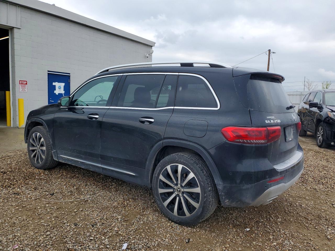Mercedes-Benz GLB 250 4matic