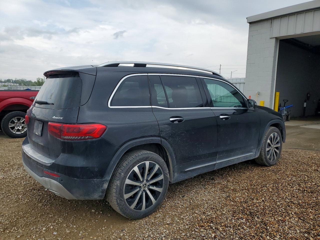 Mercedes-Benz GLB 250 4matic