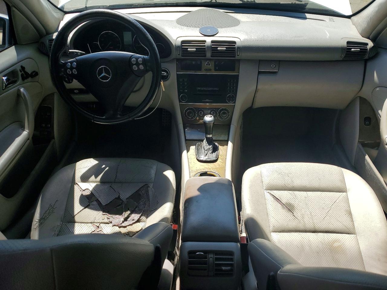 Mercedes-Benz C-Class 230