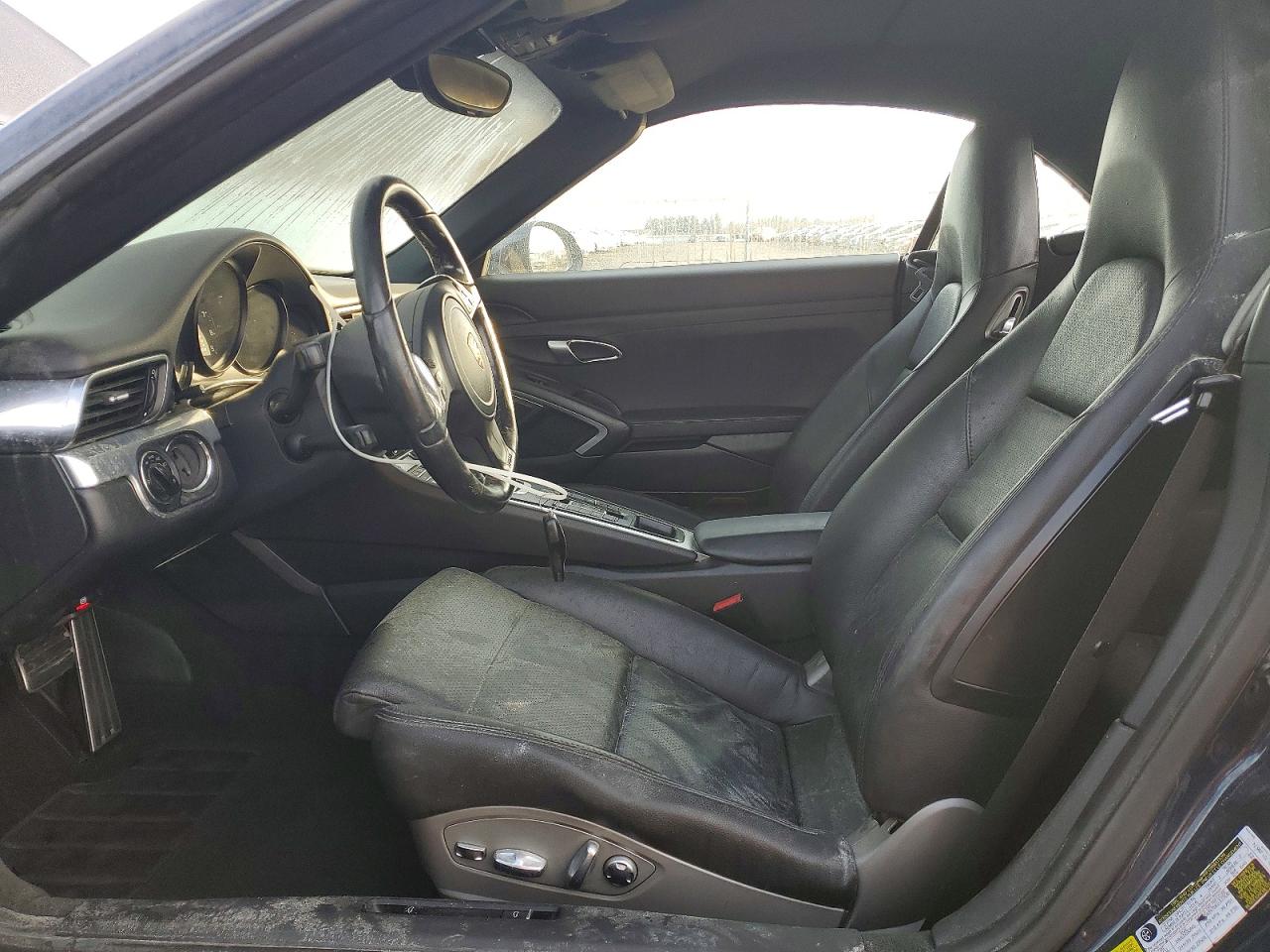 Porsche 911 Carrera
