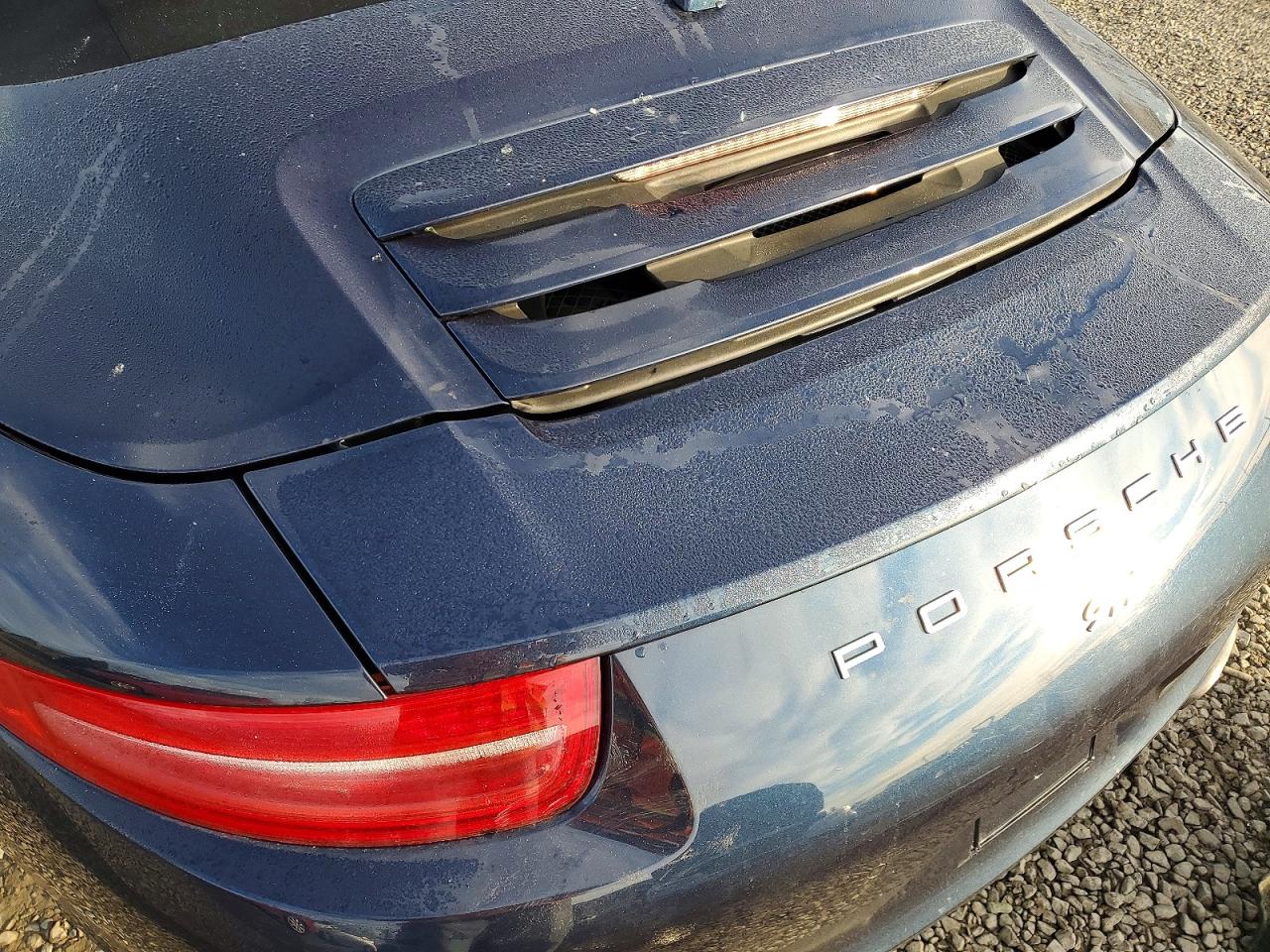 Porsche 911 Carrera