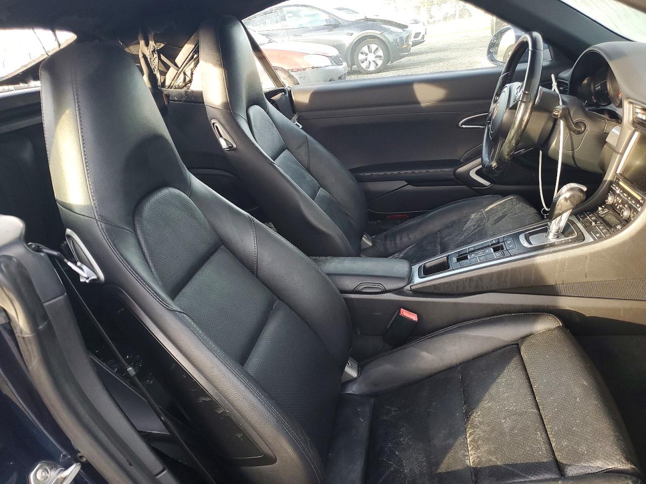 Porsche 911 Carrera