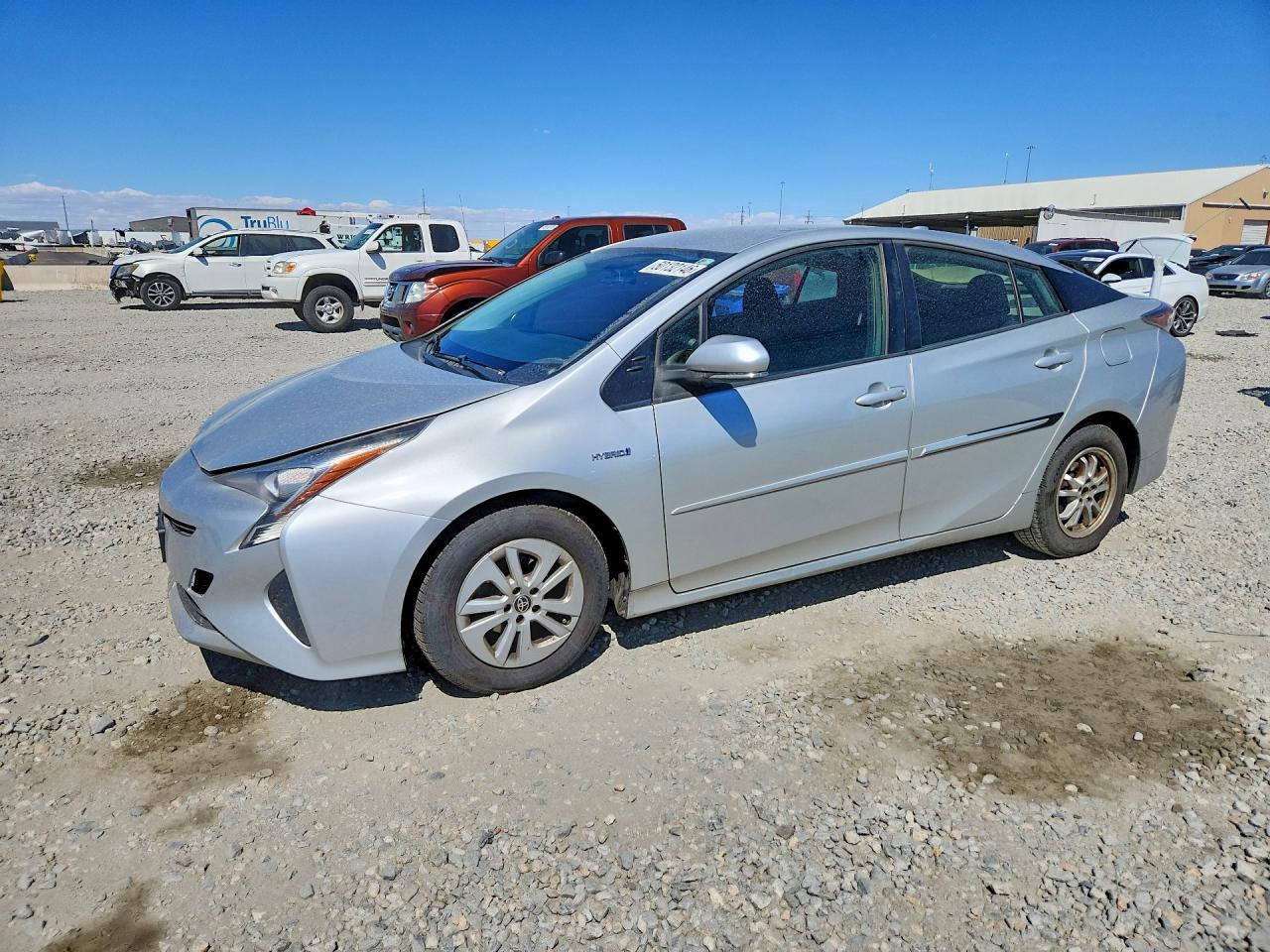 Salvage Toyota Prius Image