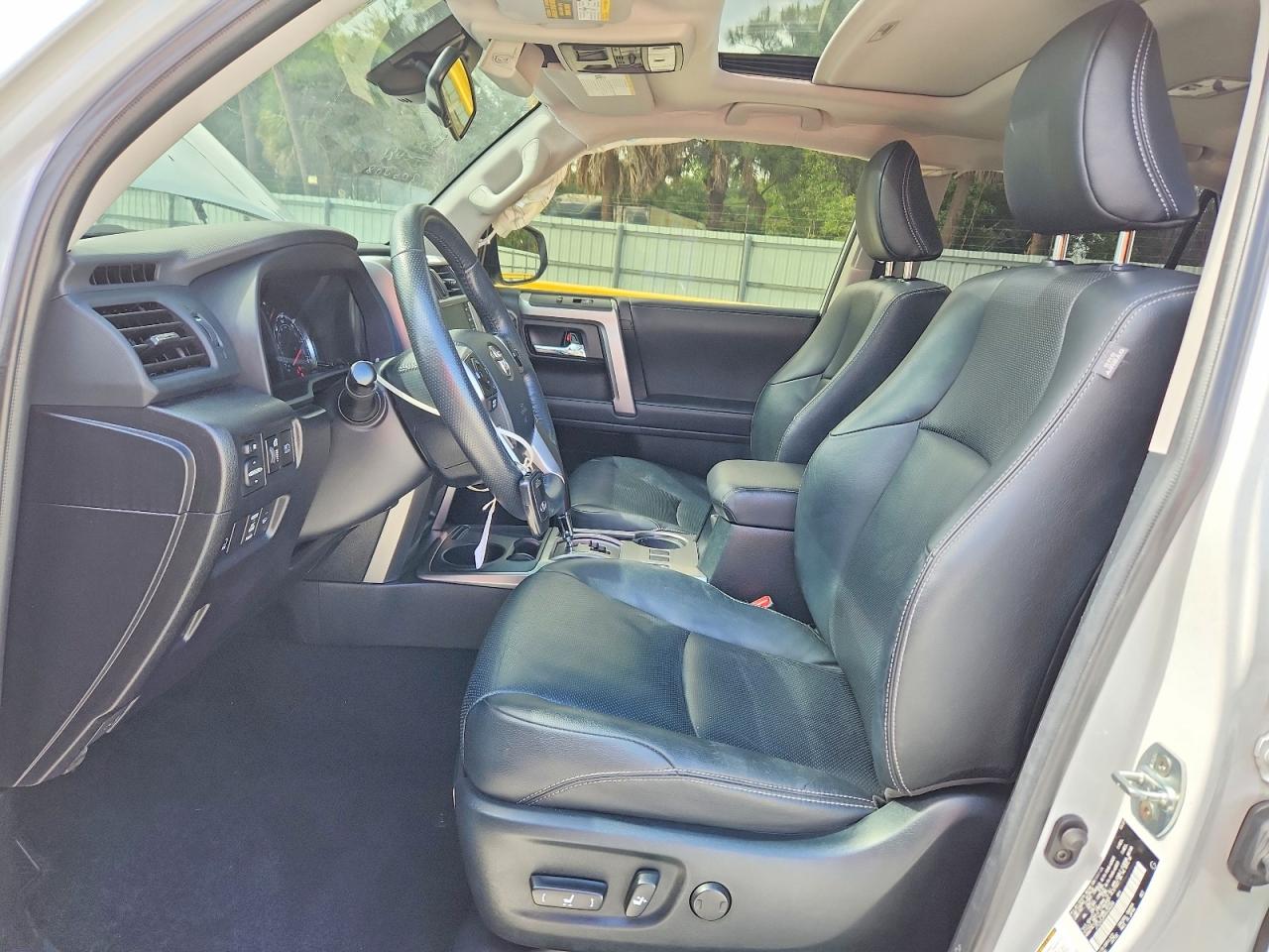 Toyota 4Runner Limited