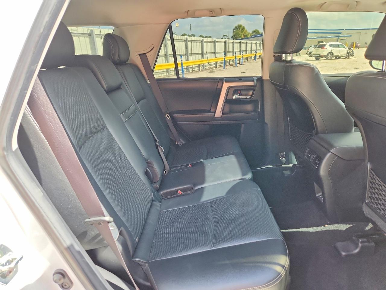 Toyota 4Runner Limited