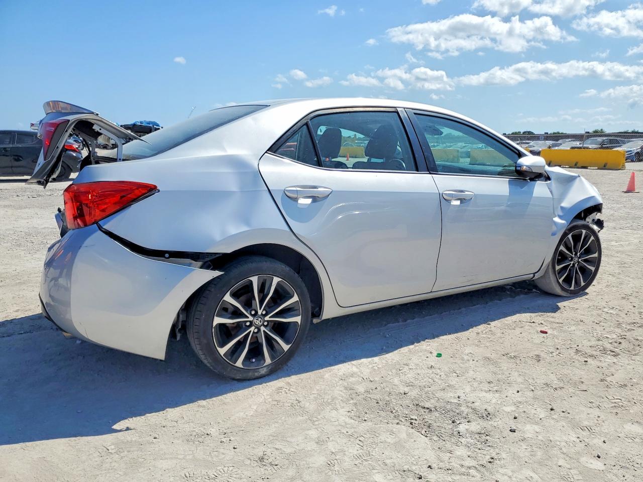 Toyota Corolla Se