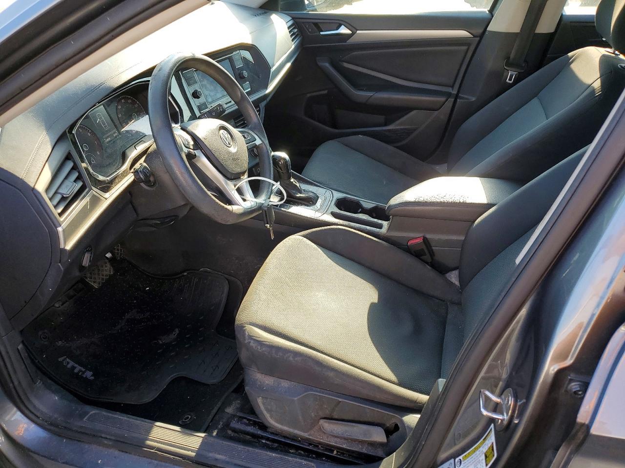 Volkswagen Jetta S
