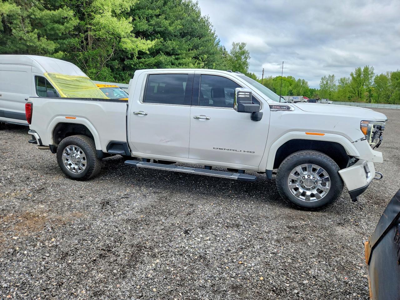 GMC Sierra K2500 Denali