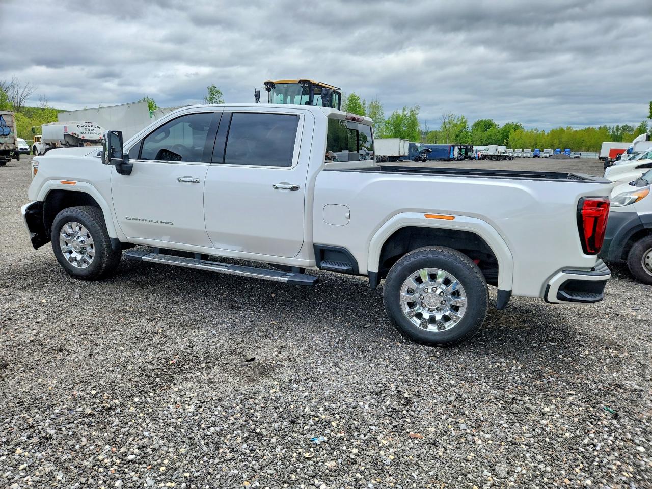 GMC Sierra K2500 Denali