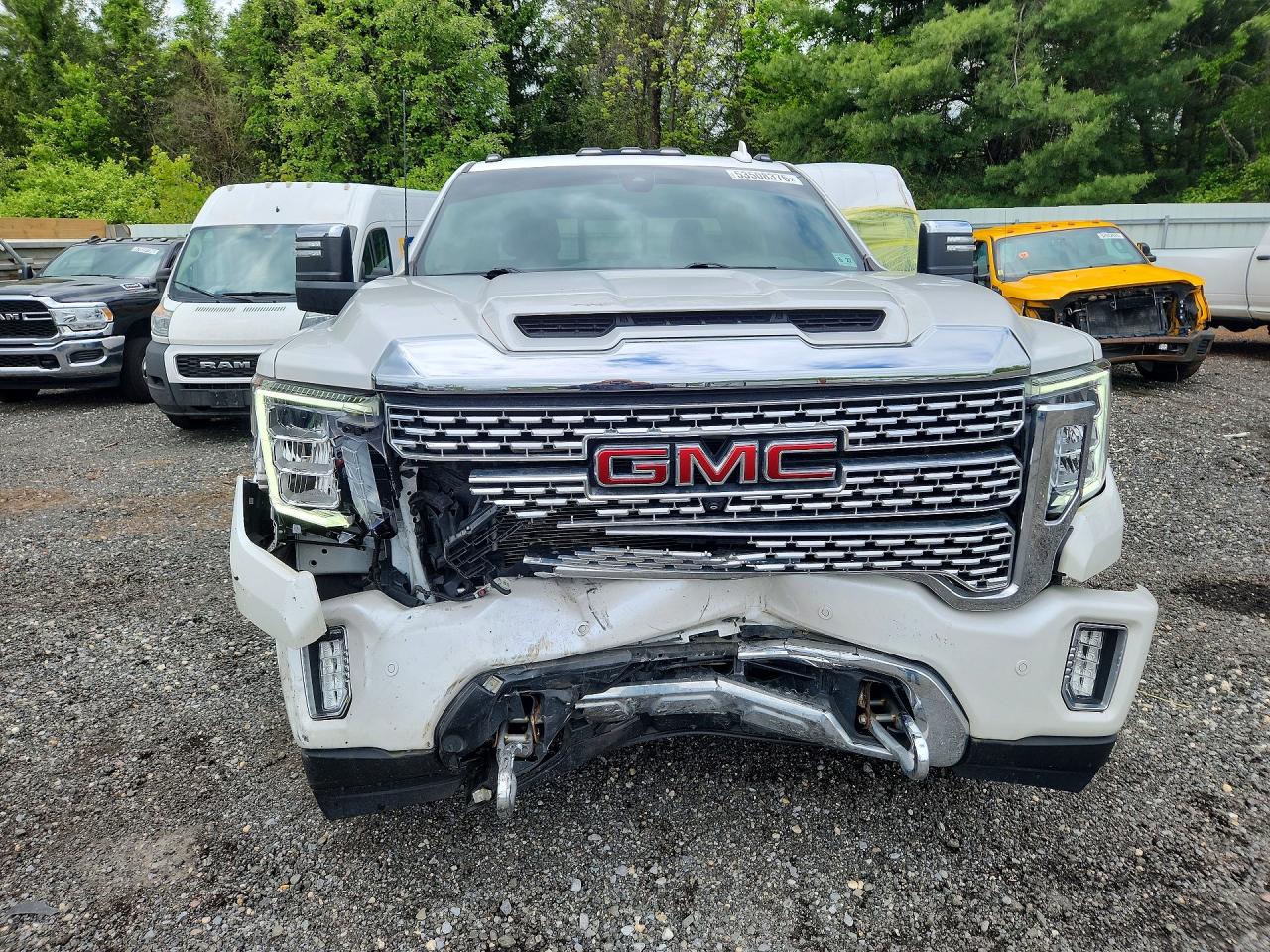 GMC Sierra K2500 Denali