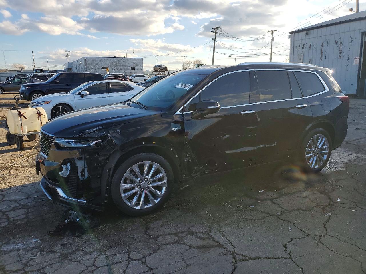 Salvage Cadillac XT6 Image