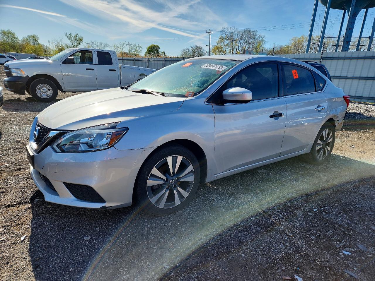 Salvage Nissan Sentra Image