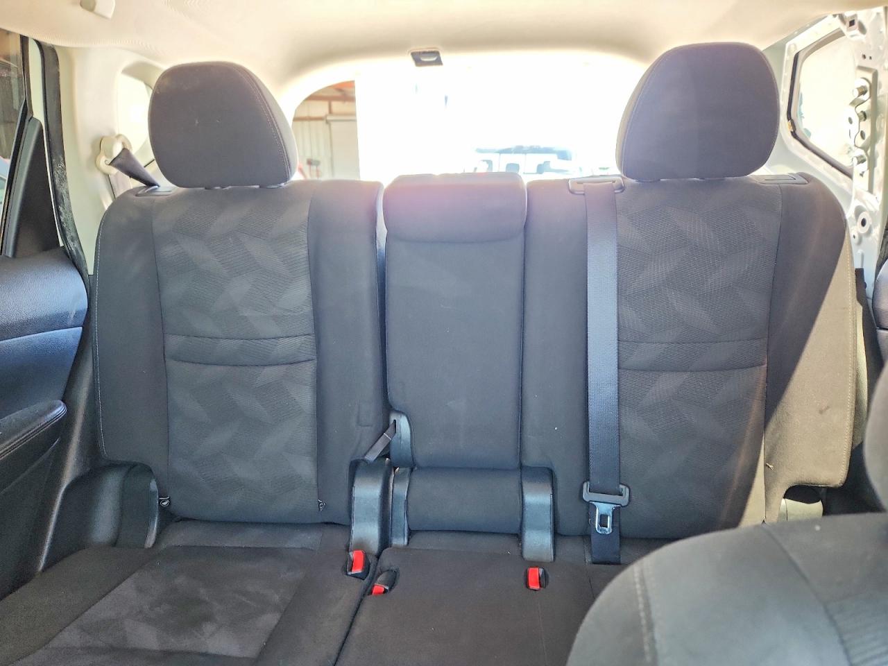 Nissan Rogue S