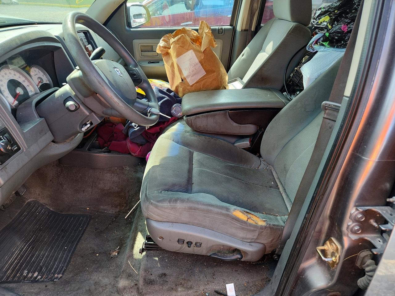 Dodge Dakota Quad Slt